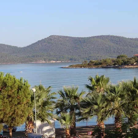 Ertugrulun Tas Konaklari Bed & Breakfast *